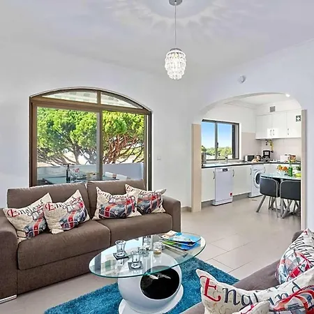 Appartamento Sleeps 4 With Pool Air Con And Wifi Vilamoura